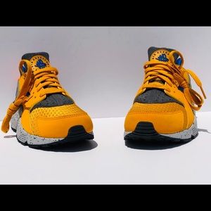 Nike Air Huarache Run SE